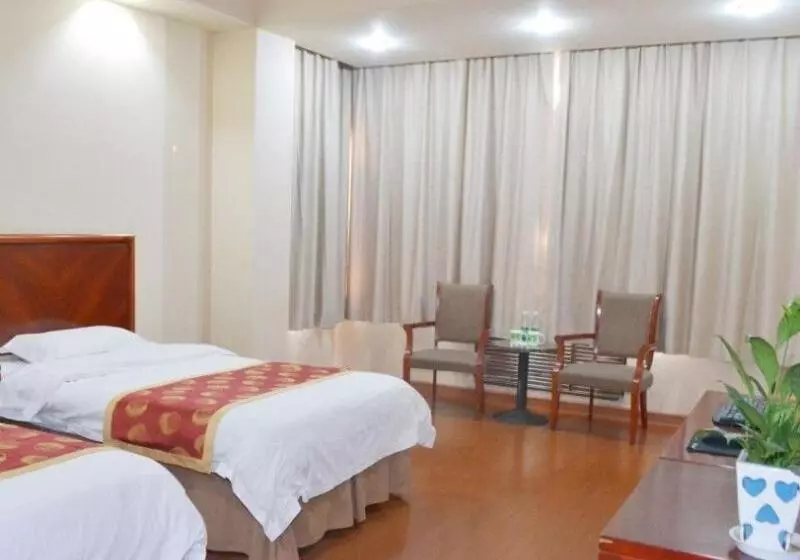 ホテル Greentree Inn Shandong Laiwu West Laiwu Road Express