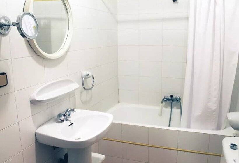 Apartamentos Cims Pas 3000