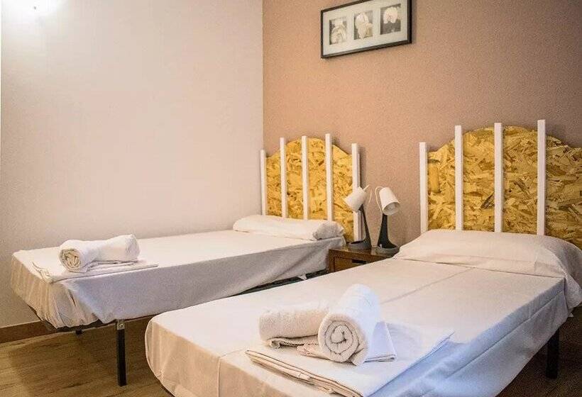 Apartamentos Cims Pas 3000