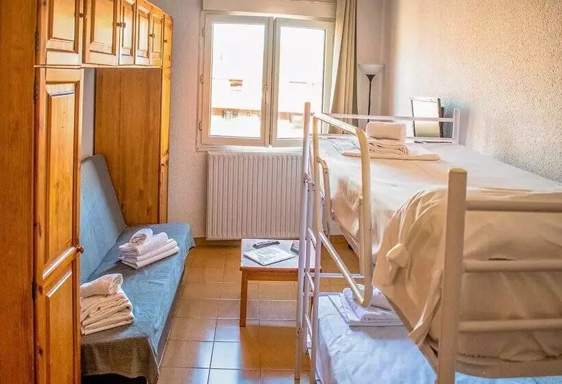 Apartamentos Cims Pas 3000