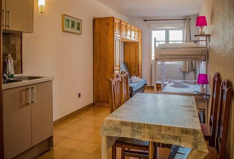 Apartamentos Cims Pas 3000