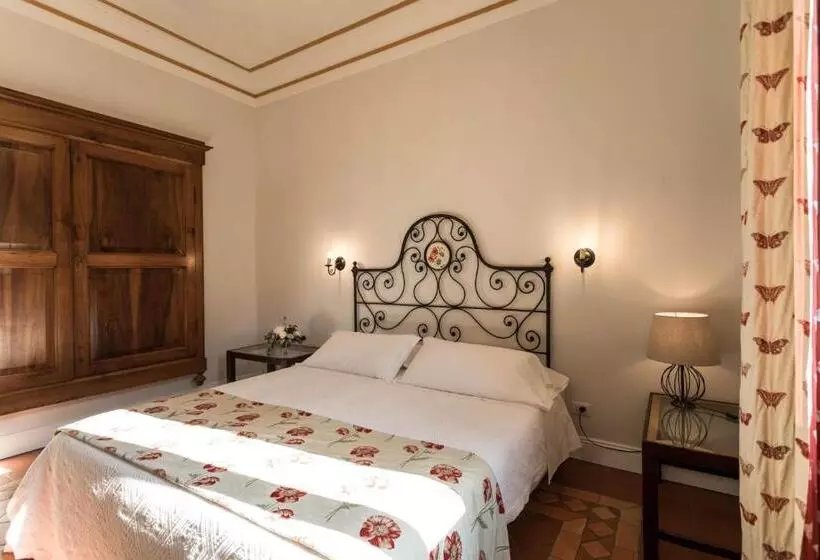 هتل Albergo Ristorante Madonnina