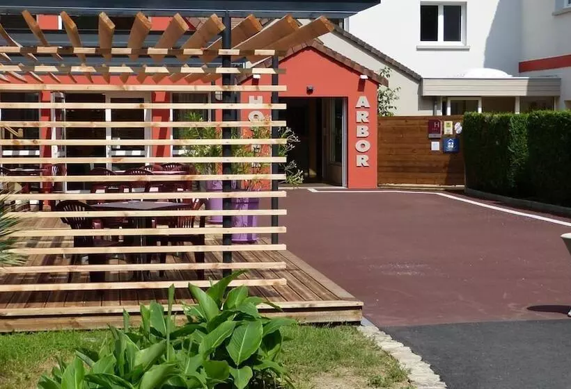 Отель Arbor  Les Hunaudieres  Le Mans Sud  Mulsanne