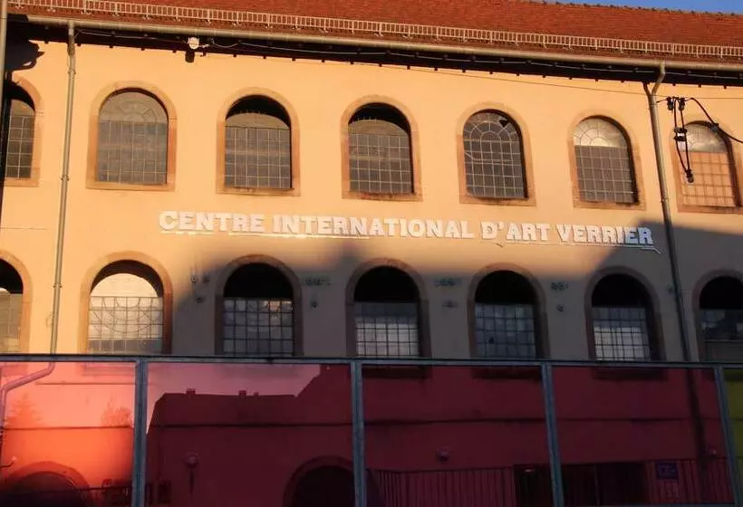 בית מלון כפרי Auberge Des Mésanges