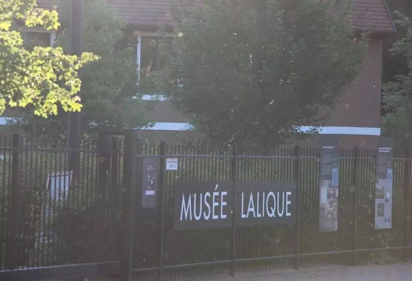 בית מלון כפרי Auberge Des Mésanges