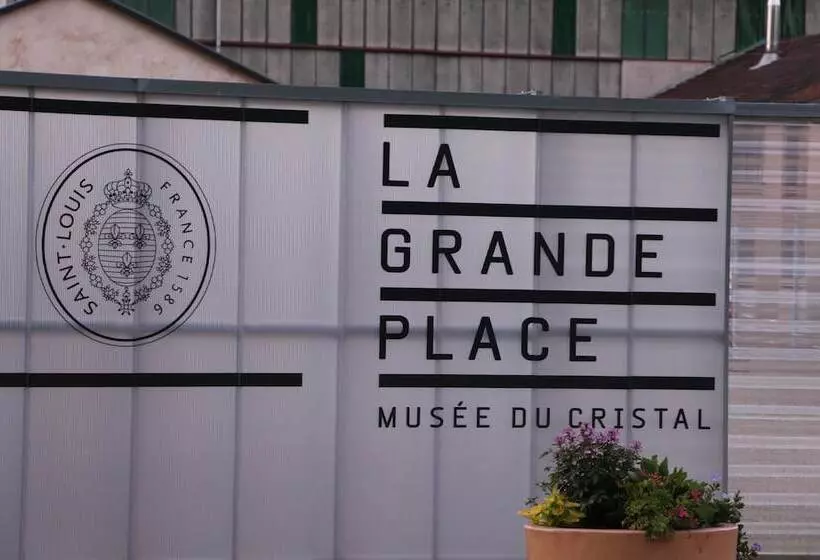 בית מלון כפרי Auberge Des Mésanges