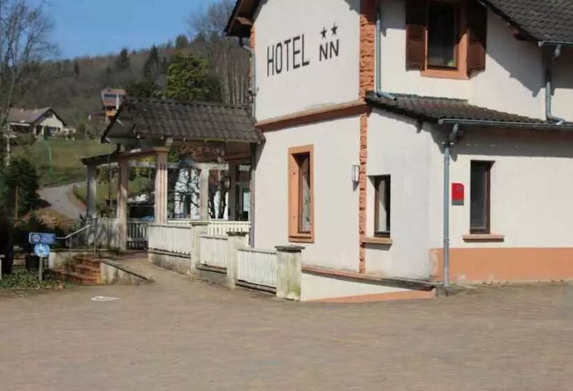 בית מלון כפרי Auberge Des Mésanges