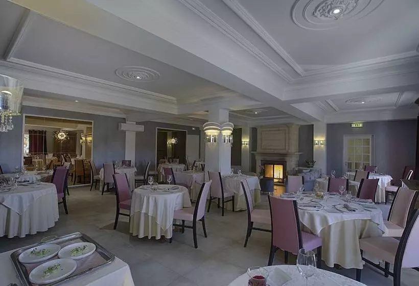 호텔 Logis Aux Maisons