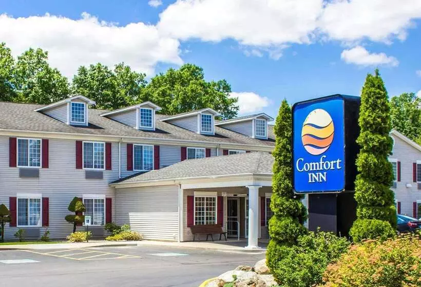 בית מלון כפרי Comfort Inn Guilford Near I95