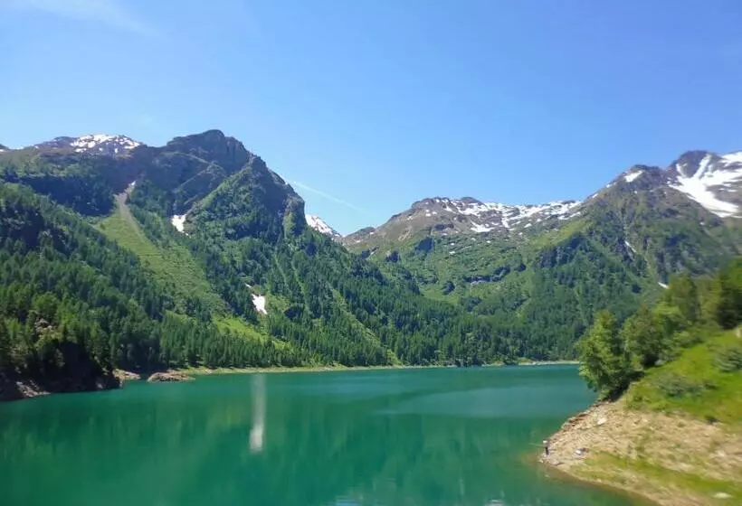 فندق Domina Parco Dello Stelvio