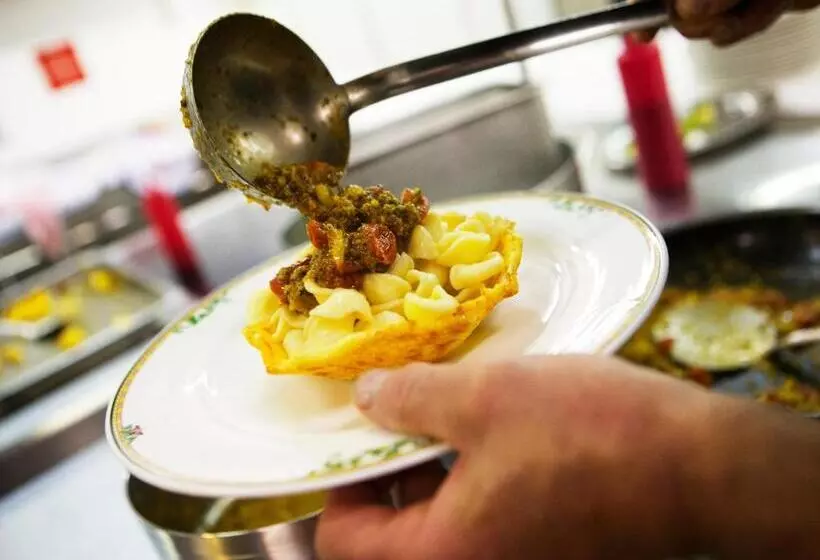 فندق Domina Parco Dello Stelvio