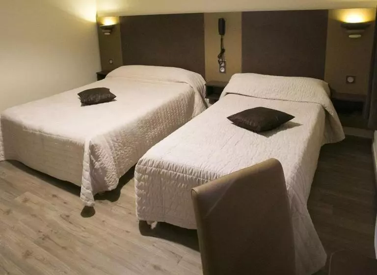 בית מלון כפרי Hôtel Et Restaurant Du Col Osquich