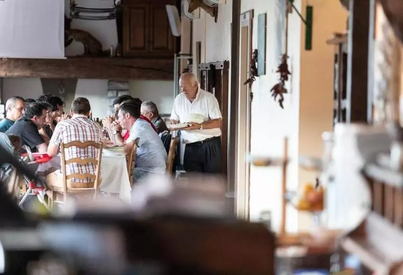 בית מלון כפרי Hôtel Et Restaurant Du Col Osquich