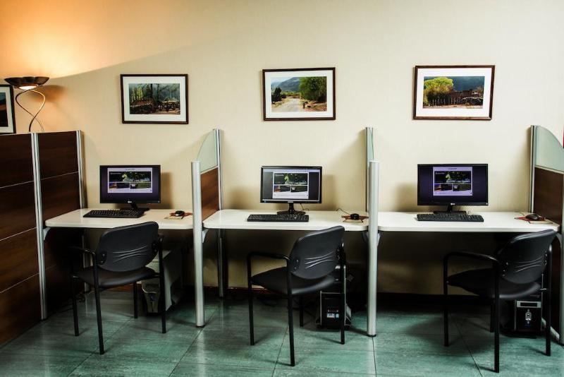 Отель Garden Park