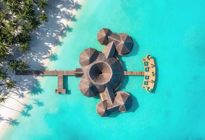 هتل Gili Lankanfushi Maldives