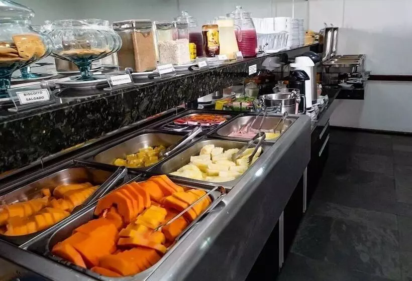 בית מלון כפרי Happy Ponta Negra Express