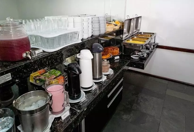 בית מלון כפרי Happy Ponta Negra Express