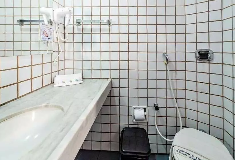 בית מלון כפרי Happy Ponta Negra Express