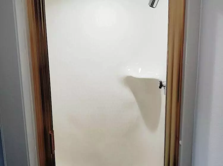 Отель Hathaway Inn