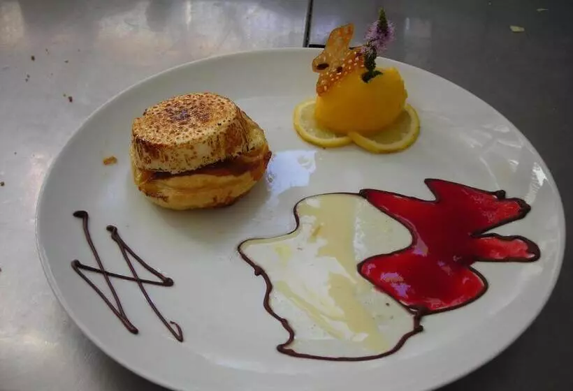 ホテル Hostellerie De La Poste