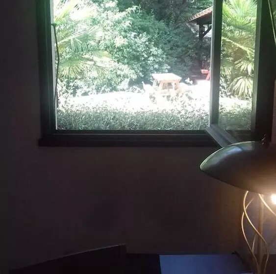 Отель Lerie De La Cascade