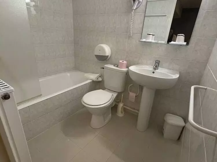 ホテル Les Cigalons