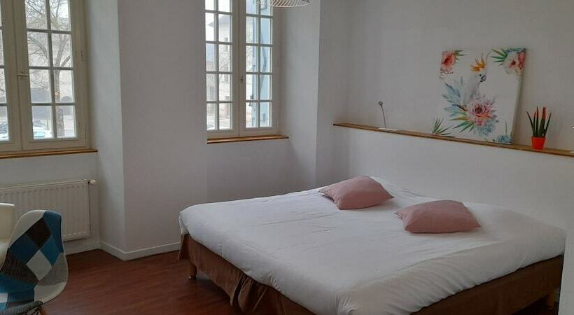 酒店 Logis Hôtel Le Commerce