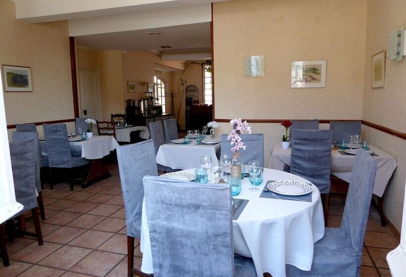 호텔 Logis Hôtel L Arche De Noé