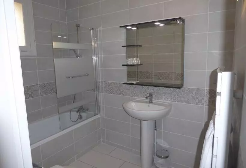 בית מלון כפרי Logis Hôtel L Arche De Noé