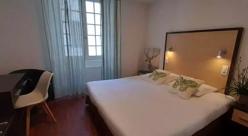 בית מלון כפרי Logis Hôtel Le Commerce