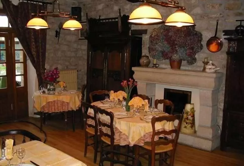 酒店 Logis Le Prieuré