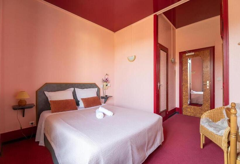 Отель Montdidier Hôtel