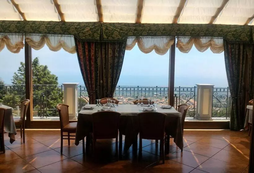 ホテル Primavera Dell'etna