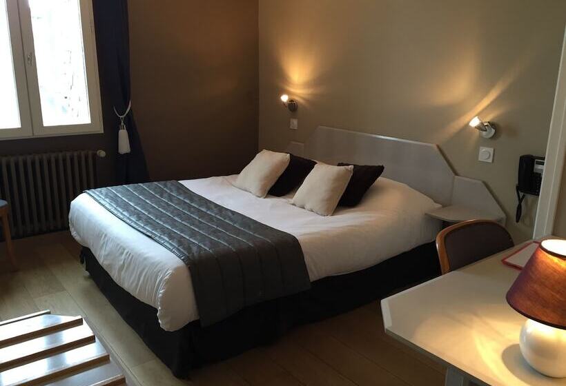 هتل Restaurant De La Marne