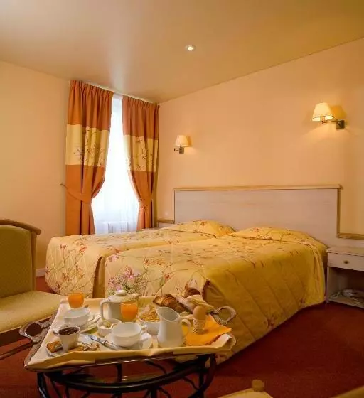 Отель Restaurant Le Parc