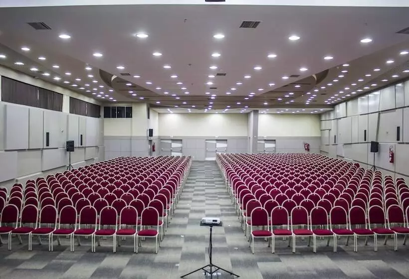 호텔 Sibara Spa & Convenções