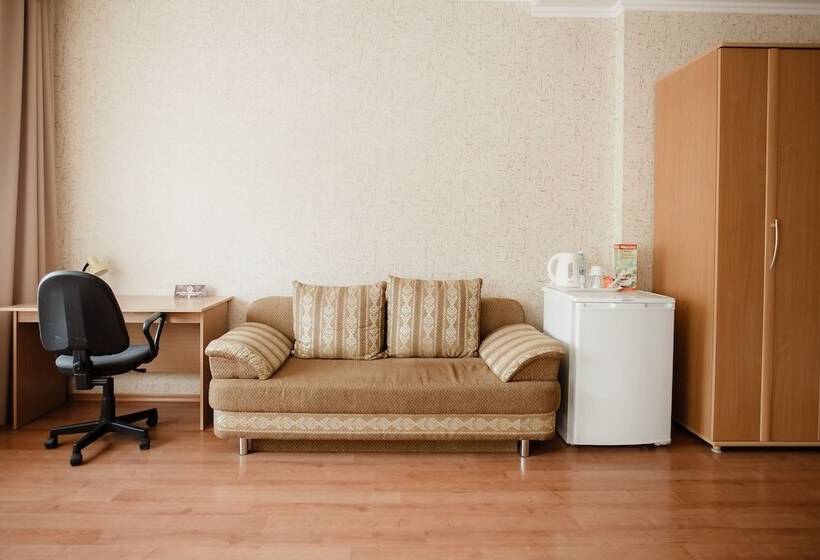 פונדק Sosnoviy Bor