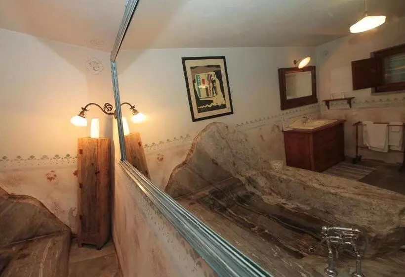 Hotelli Fattoria L'amorosa