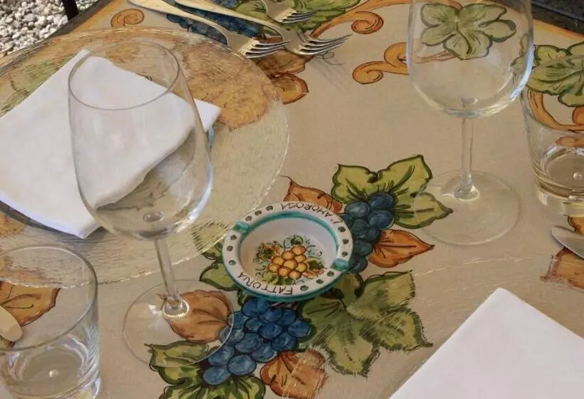 Hotelli Fattoria L'amorosa