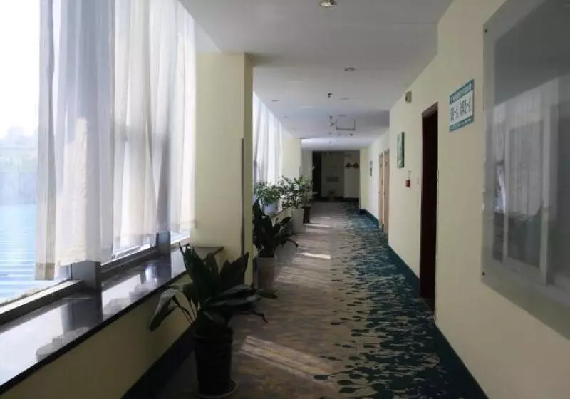 Hotelli Greentree Inn Jiangsu Huaian Xuyi Bus Station Business