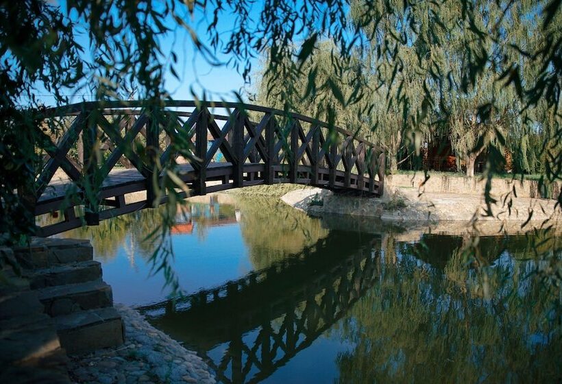 Отель Khutor Pokrovsky