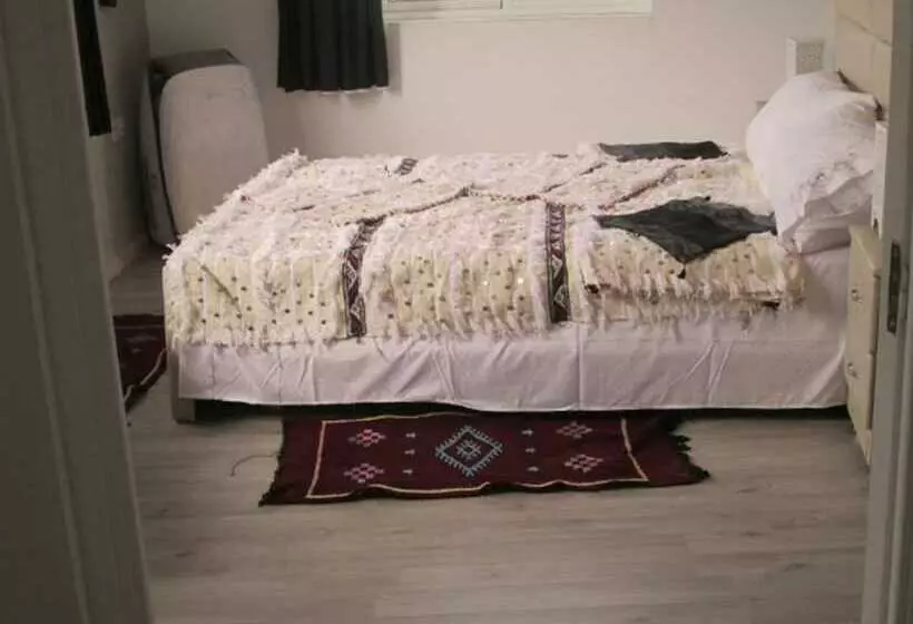 هتل Malak Tingis