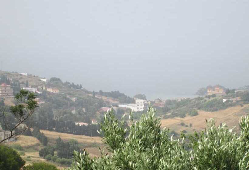 Отель Malak Tingis