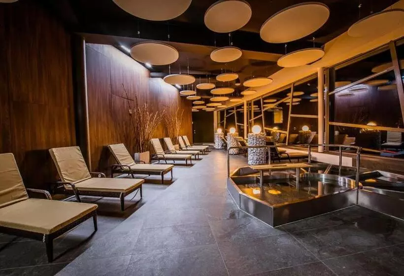 Hotelli Thermal šírava