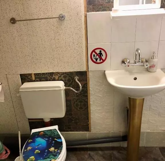 Majatalo Guest House Niya