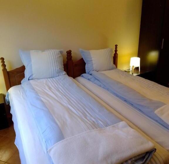 펜션 Guest House Planinska Sreshta