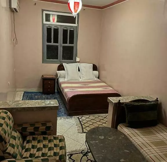 Majatalo Ighbola Ouzoud