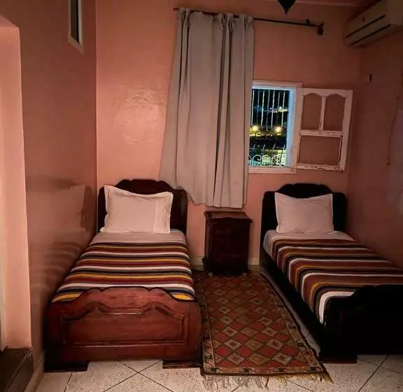 Majatalo Ighbola Ouzoud