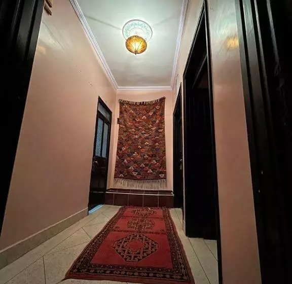 Majatalo Ighbola Ouzoud