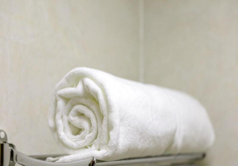 호텔 Shell Inner Mongolia Wulanhaote Xing An Street Department Store